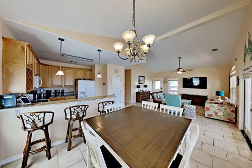 New Listing! Updated Home With Rooftop Deck Home