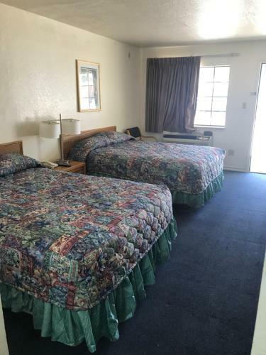Hotel Country Inn Motel