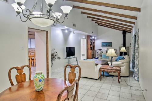 Charming San Antonio Abode About 10 Mi To Dwtn