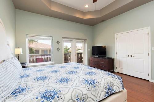 Casa Picasso Mediterranean Style Villa