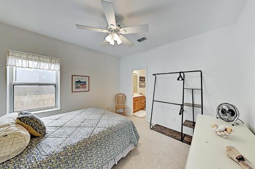 E Acapulco Townhouse Unit #a Townhouse