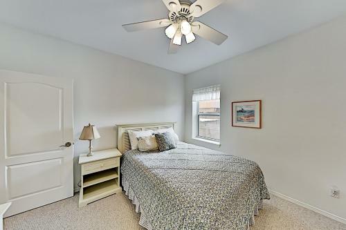 E Acapulco Townhouse Unit #a Townhouse