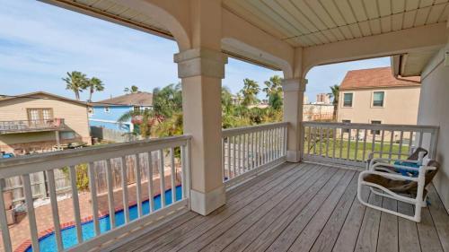 Adventura House Home