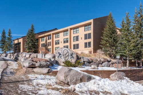 Apartamento Condo 106 Wifi Community Pool Jacuzzi Lounge Fireplace Laundry