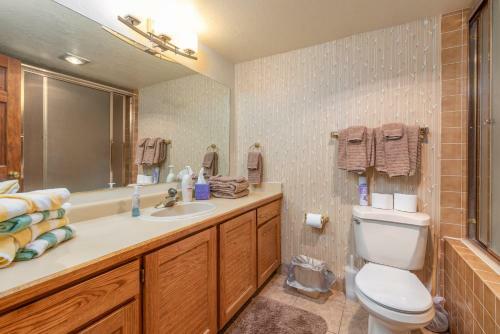 Apartamento Condo 106 Wifi Community Pool Jacuzzi Lounge Fireplace Laundry