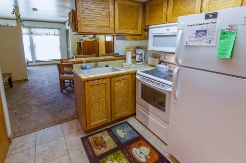 Apartamento Condo 106 Wifi Community Pool Jacuzzi Lounge Fireplace Laundry