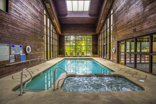 Apartamento Condo 106 Wifi Community Pool Jacuzzi Lounge Fireplace Laundry