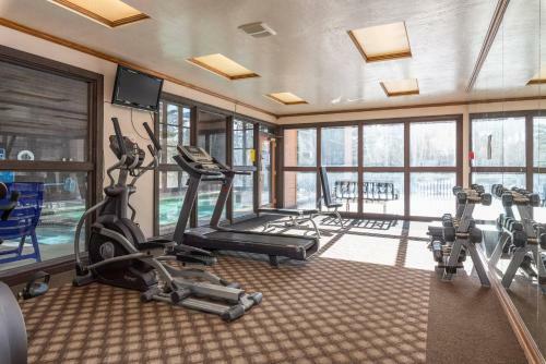 Apartamento Condo 132 Wifi Community Pool Jacuzzi Lounge Fireplace Laundry