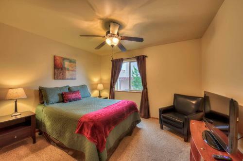 Sg2 -15 Minutes From Arches Park - Wrap-around Deck With Views!