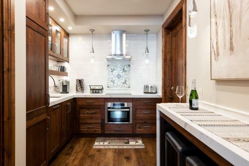 Silver Strike Lodge #201 - 2 Bed