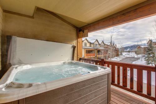 Luge Lane Luxury 5452