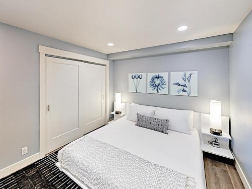 Apartamento New Listing! Luxe Remodeled Getaway Condo