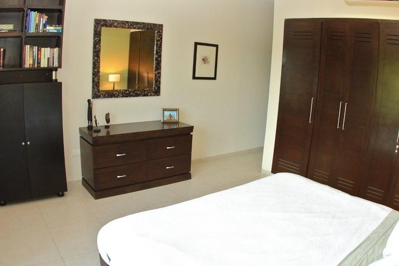 Apartamentos The Meridian By Bric
