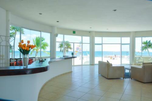Hotel Caleta Tankah
