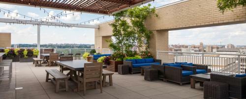 Apartamento The White House Suites