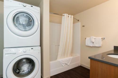 Capitol Hill Exclusive Luxury Apartments