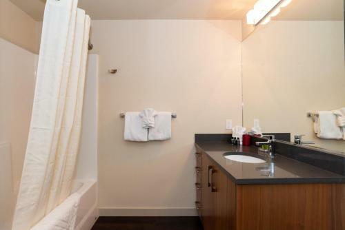 Capitol Hill Exclusive Luxury Apartments