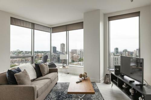 Downtown Seattle Convention Center Apartments
