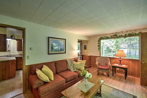 Cherry Cottage - Steps To Peninsula State Park!