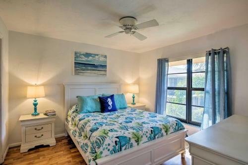Apartamento Marco Island Condo With Pool, 1 Block To Beach!