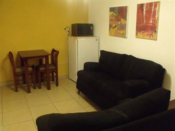 Hotel Santa Lucia Del Bosque