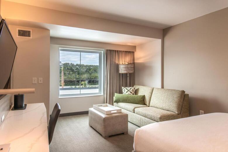 Hotel Courtyard By Marriott Jekyll Island