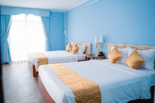Hotel Luxhome - Vinhome Apartments