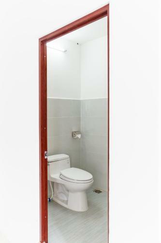 Hotel Luxhome - Vinhome Apartments