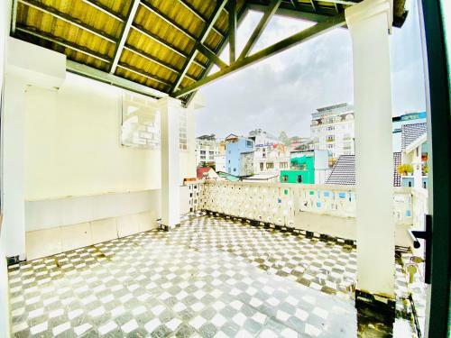 Hotel Lucky House ?� L?t