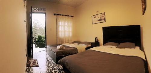 ?�n L?ng Homestay & Coffee