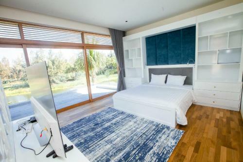 Wonderful Coastal Villa