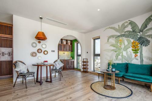 Seahorse Hotel & Office By Havi