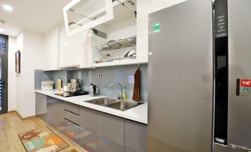 Vinhomes Metropolish Apartment Center Hanoi