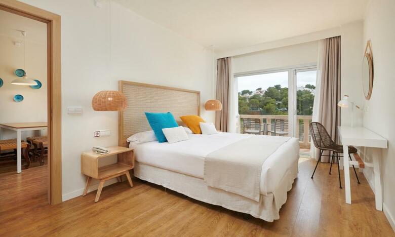 Hotel Apartamentos Cala Santanyi