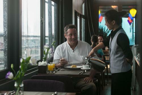 Hanoi Horse Hotel