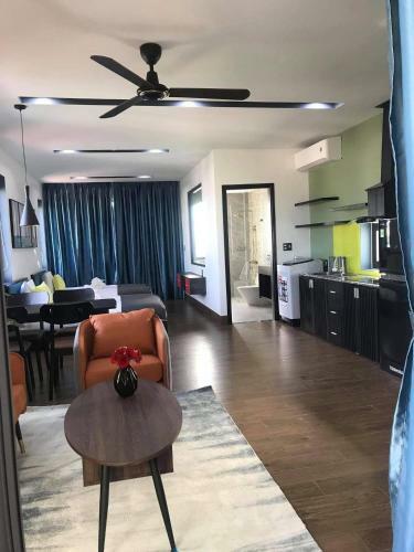 Primrose Boutique Villa & Apartments