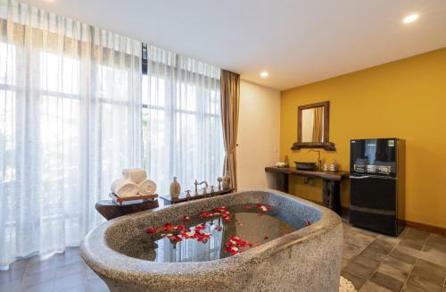 Hotel Zest Villas & Spa Hoi An