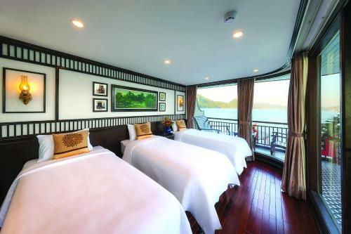 Sena Cruises - Wonder On Lan Ha Bay
