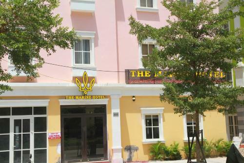 Kh�ch S?n H?i Qu�n - The Marine Hotel