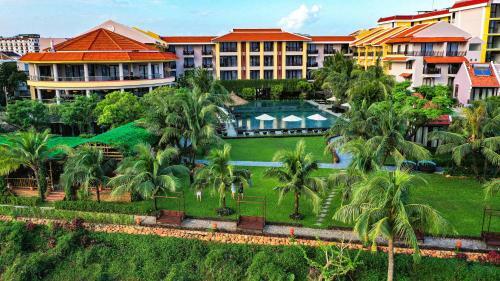 Hotel Mulberry Collection Silk Marina Imperial Wing