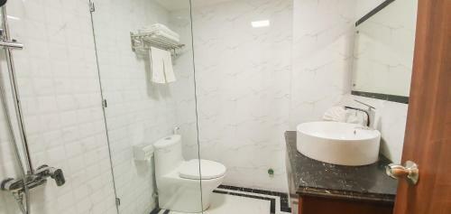 Kh�ch S?n Ng?c Lan H? Long Hotel