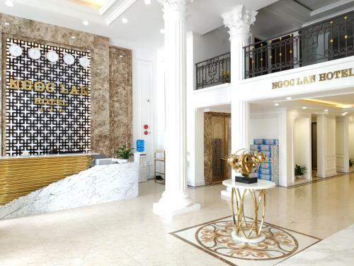 Kh�ch S?n Ng?c Lan H? Long Hotel