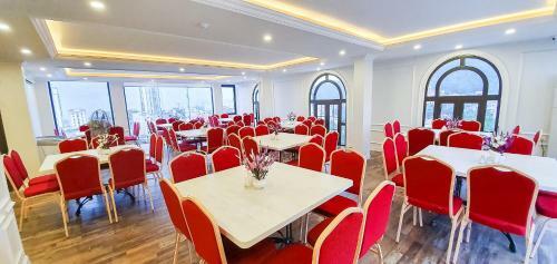 Kh�ch S?n Ng?c Lan H? Long Hotel
