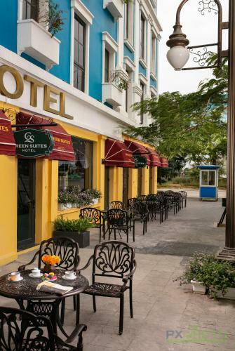 Green Suites Hotel