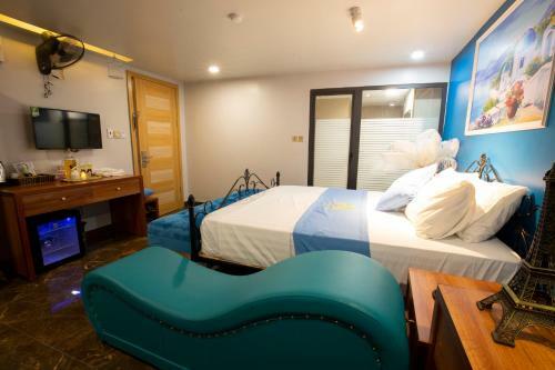 Cozi 9 Hotel - Theme Hotel