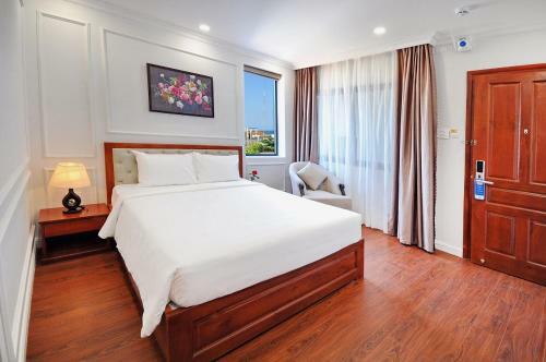 Sunflower Hotel Ph� Y�n