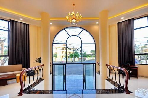 Sunflower Hotel Ph� Y�n