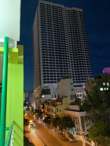Hotel C?n H? Cho Thu�