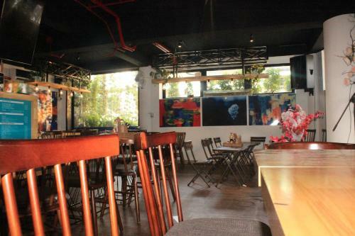 Ibeach Centre Hotel And Homestay