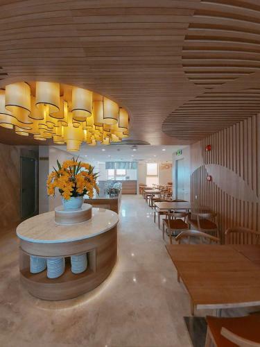Sun Kiss Hotel